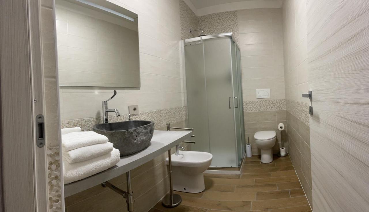 Villoresi Rooms Castano Primo ภายนอก รูปภาพ
