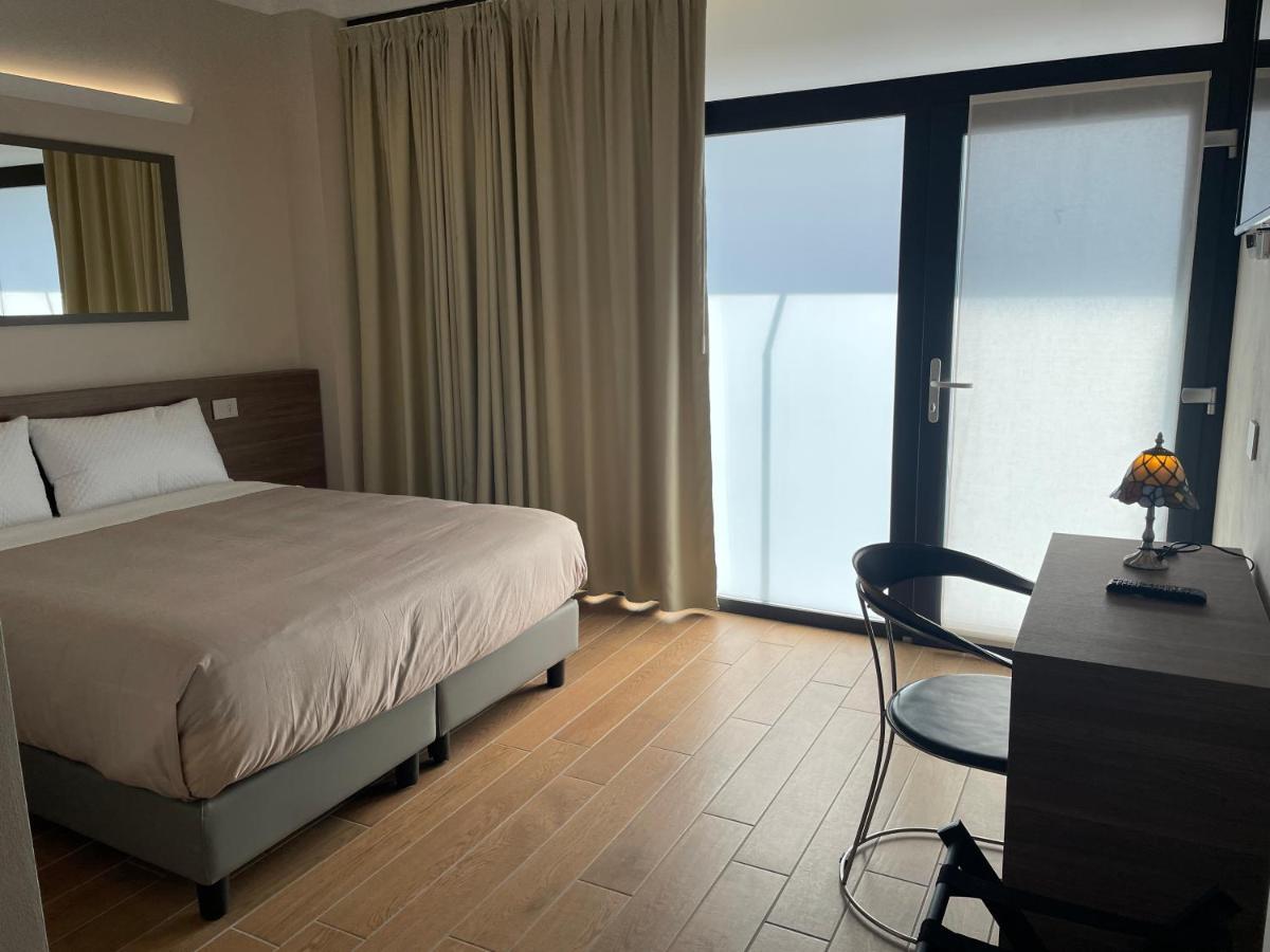 Villoresi Rooms Castano Primo ภายนอก รูปภาพ